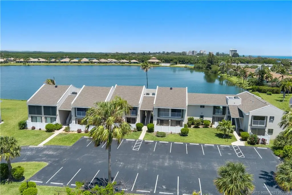 3206 Lakeview Circle 1203, Fort Pierce