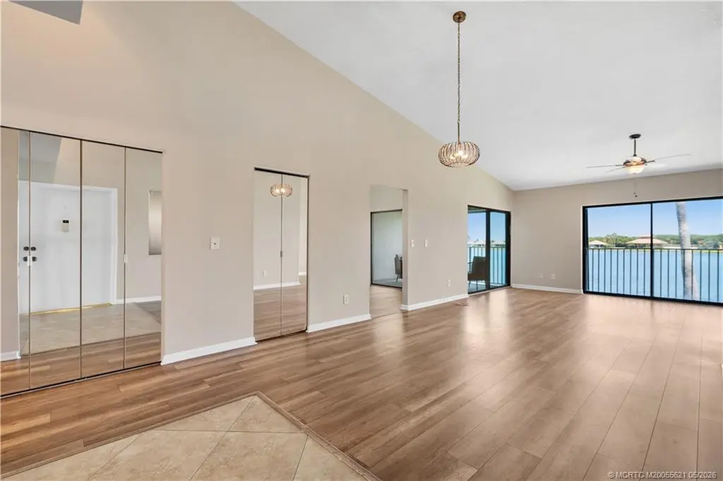 4 of 24 - 3206 Lakeview Circle 1203, Fort Pierce, FL