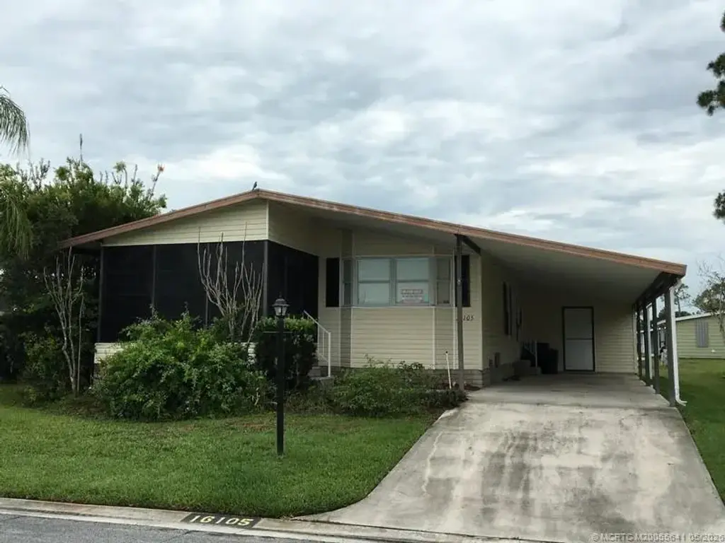 16105 Sw Indianwood Circle J-30, Indiantown