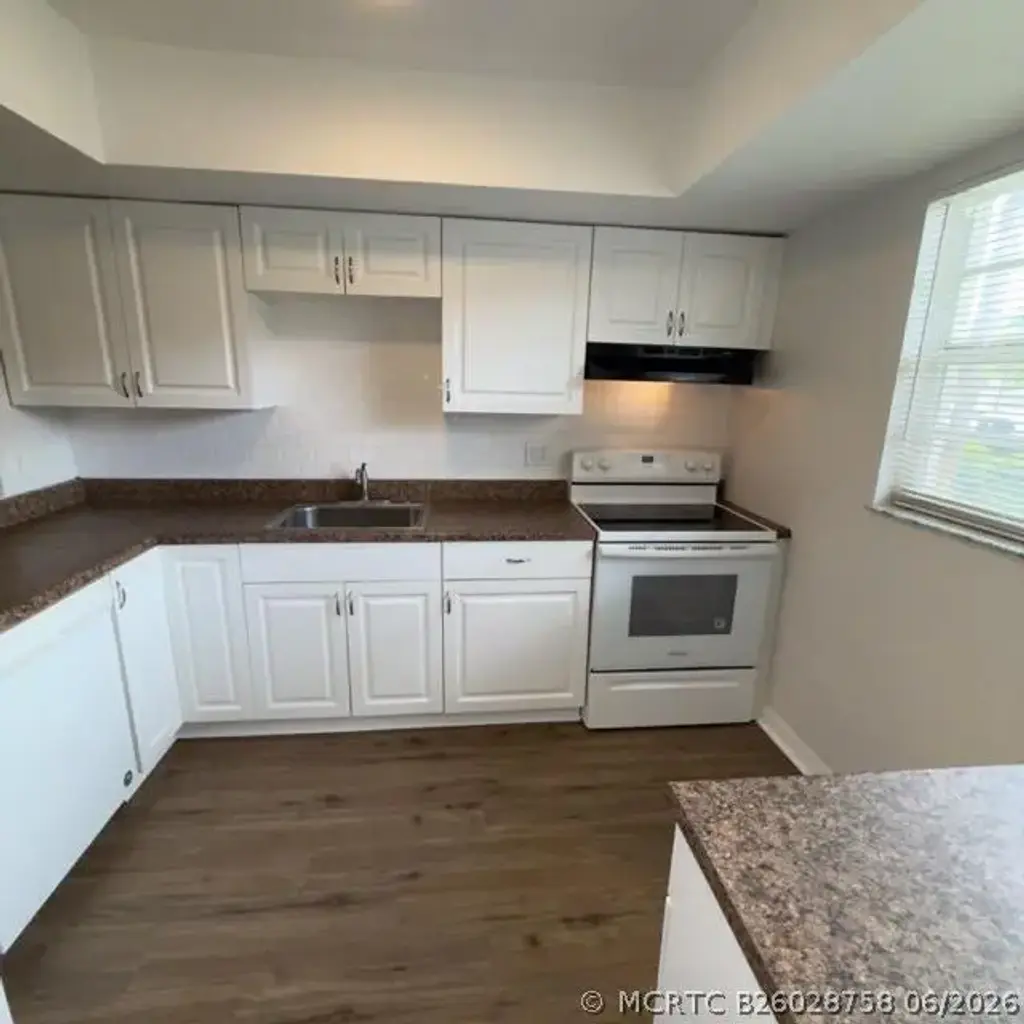 1900 Kanner Hwy Highway Apt 10 - 102, Stuart