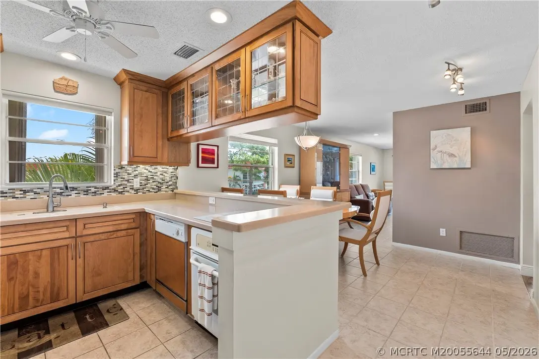 2 of 46 - 2600 Ocean Boulevard Ee15, Stuart, FL