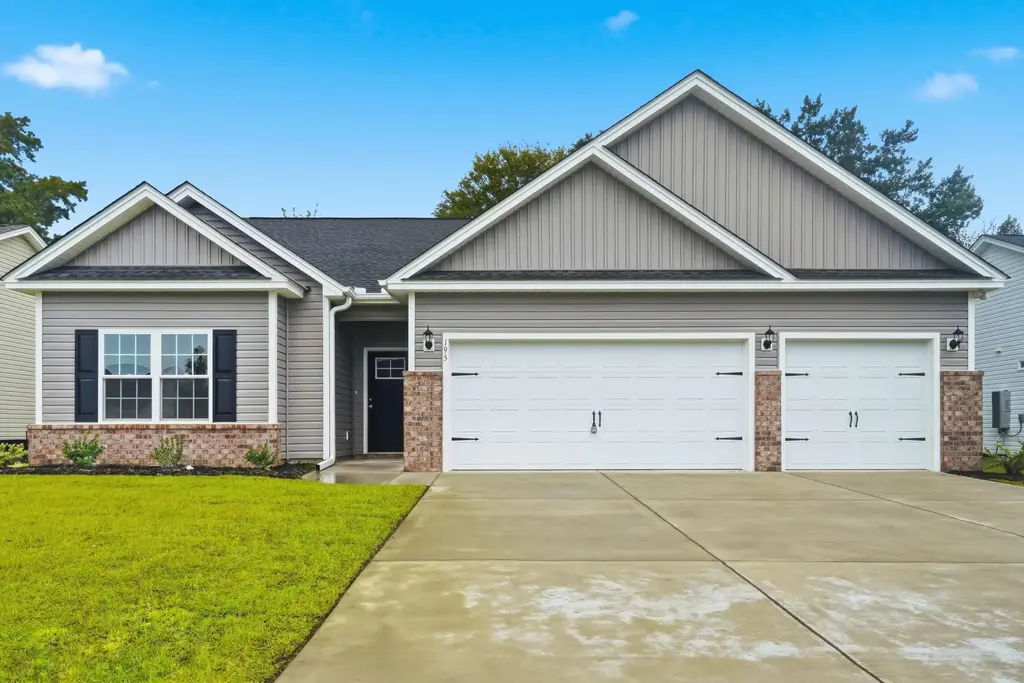 195 Stillbrook Dr., Longs