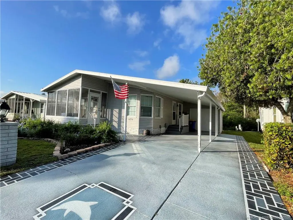 2 of 40 - 16296 Indianwood Circle, Indiantown, FL