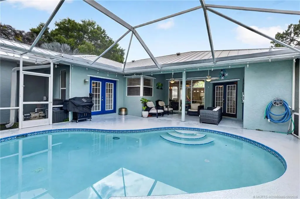 671 Pin Oak Terrace, Stuart