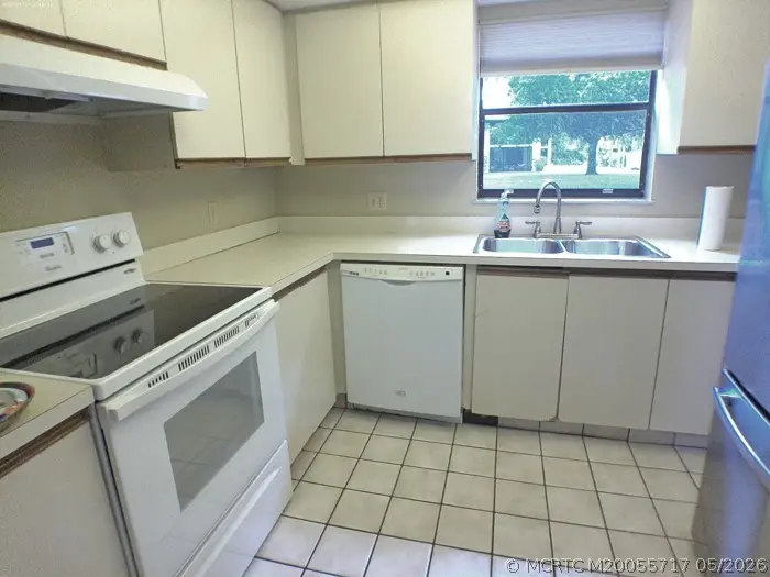 4 of 46 - 121 South River Drive 105, Stuart, FL