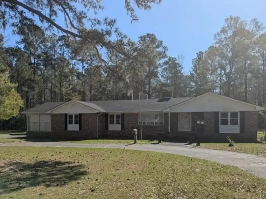 2832 Long Avenue Ext., Conway