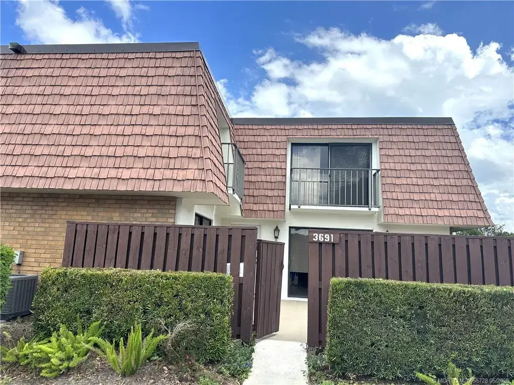 3691 Sunset Trace Circle, Palm City
