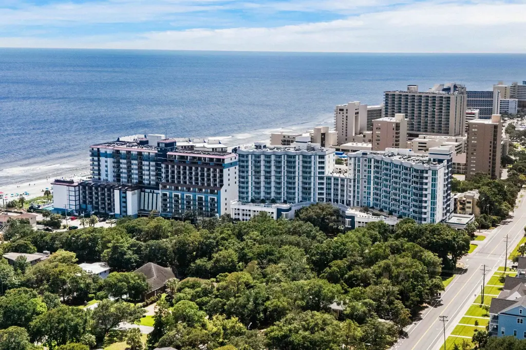 215 77th Ave. N 616, Myrtle Beach