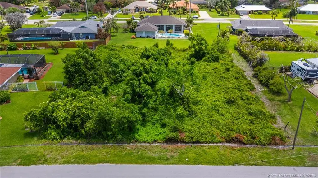 2012 Giffen Avenue, Port St Lucie