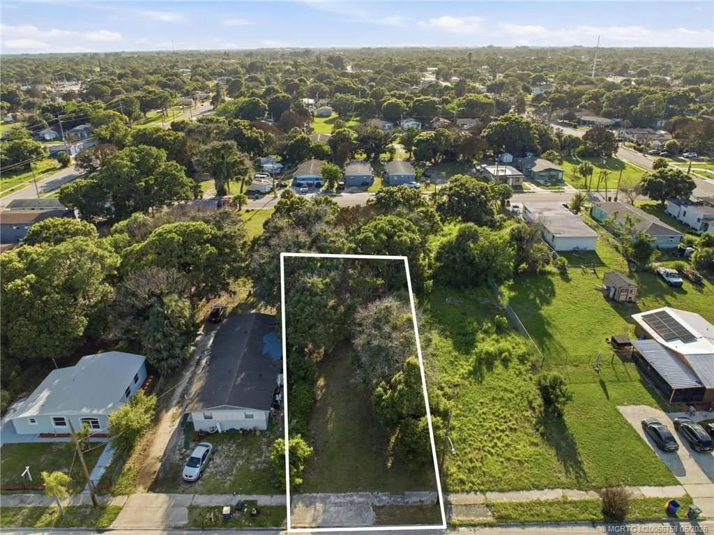 701 19th Street, Fort Pierce