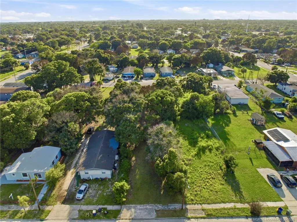 5 of 8 - 701 19th Street, Fort Pierce, FL
