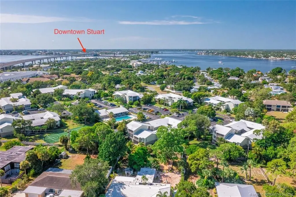 800 Fork Road 5-2, Stuart