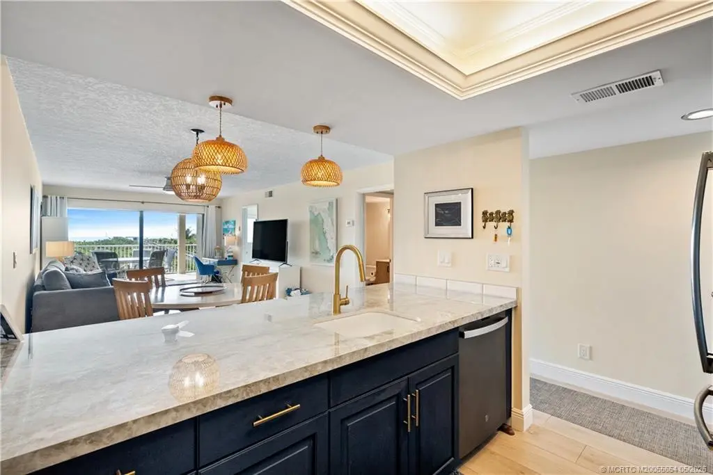 5 of 34 - 379 Tradewind Lane 1103, Stuart, FL