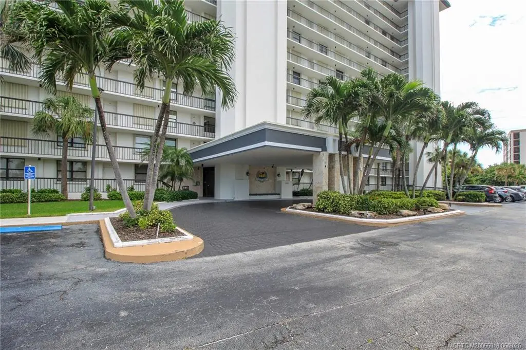 4 of 42 - 10680 Ocean Drive 1005, Jensen Beach, FL