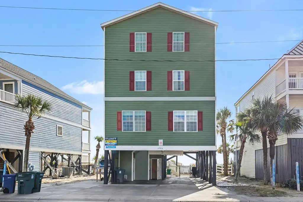3206 N Ocean Blvd., North Myrtle Beach