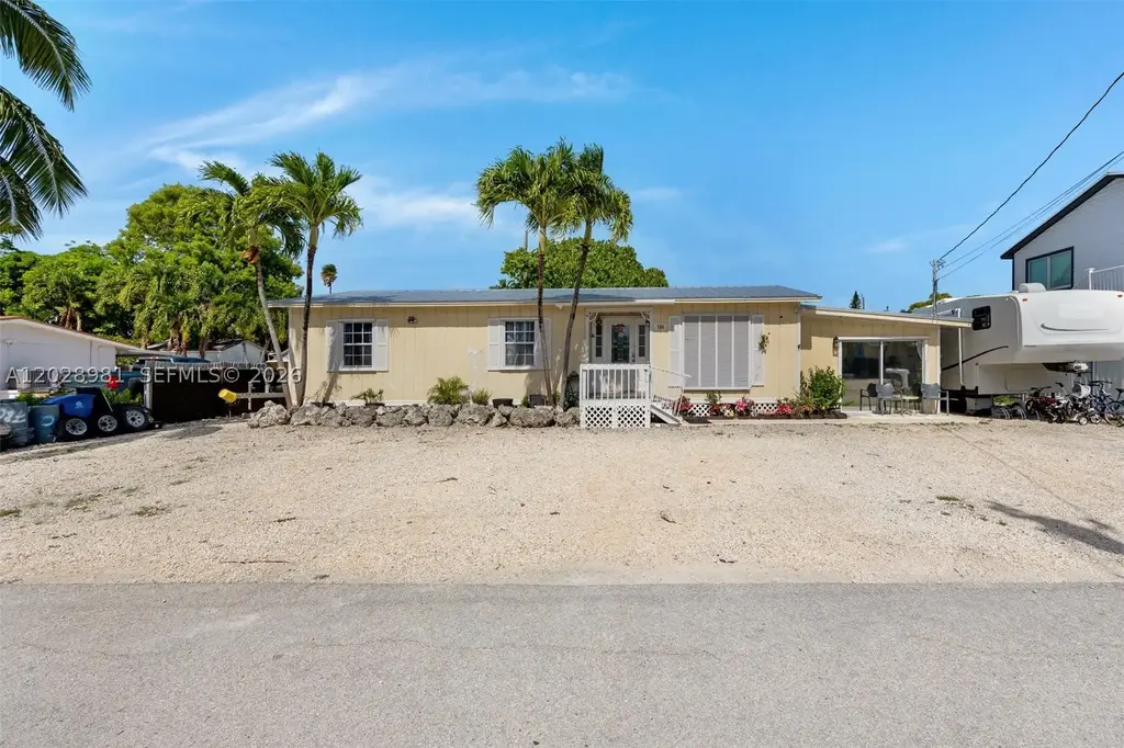 780 95th Street Ocean, Marathon
