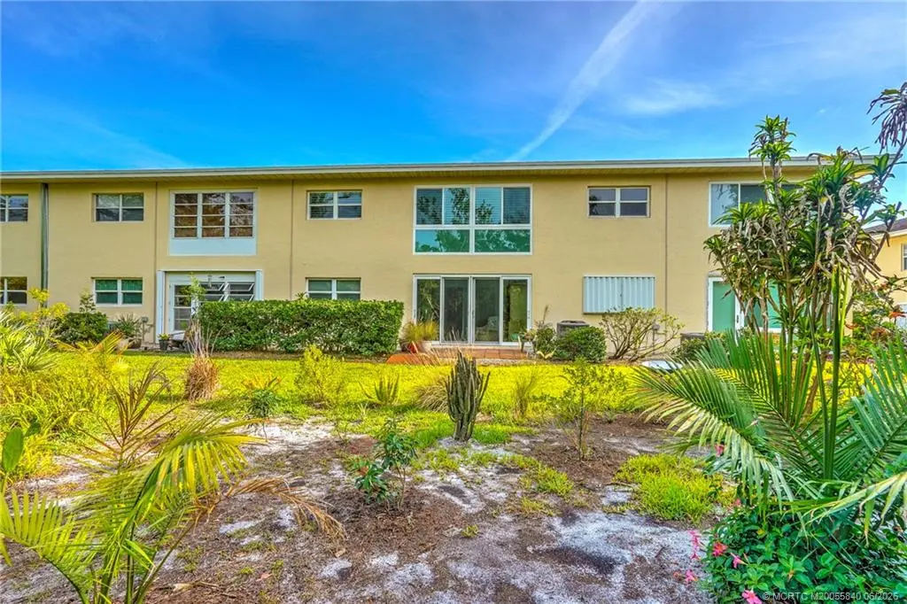 4 of 39 - 2950 Ocean Boulevard 122-6, Stuart, FL