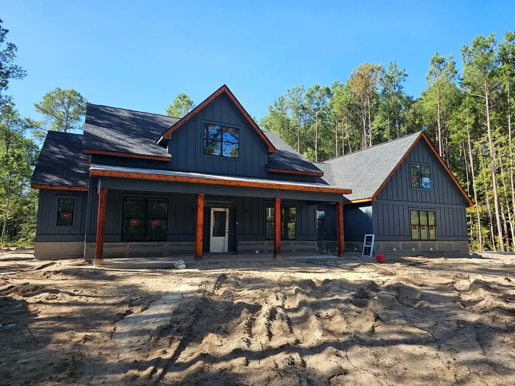 8032 Old Reaves Ferry Rd., Conway
