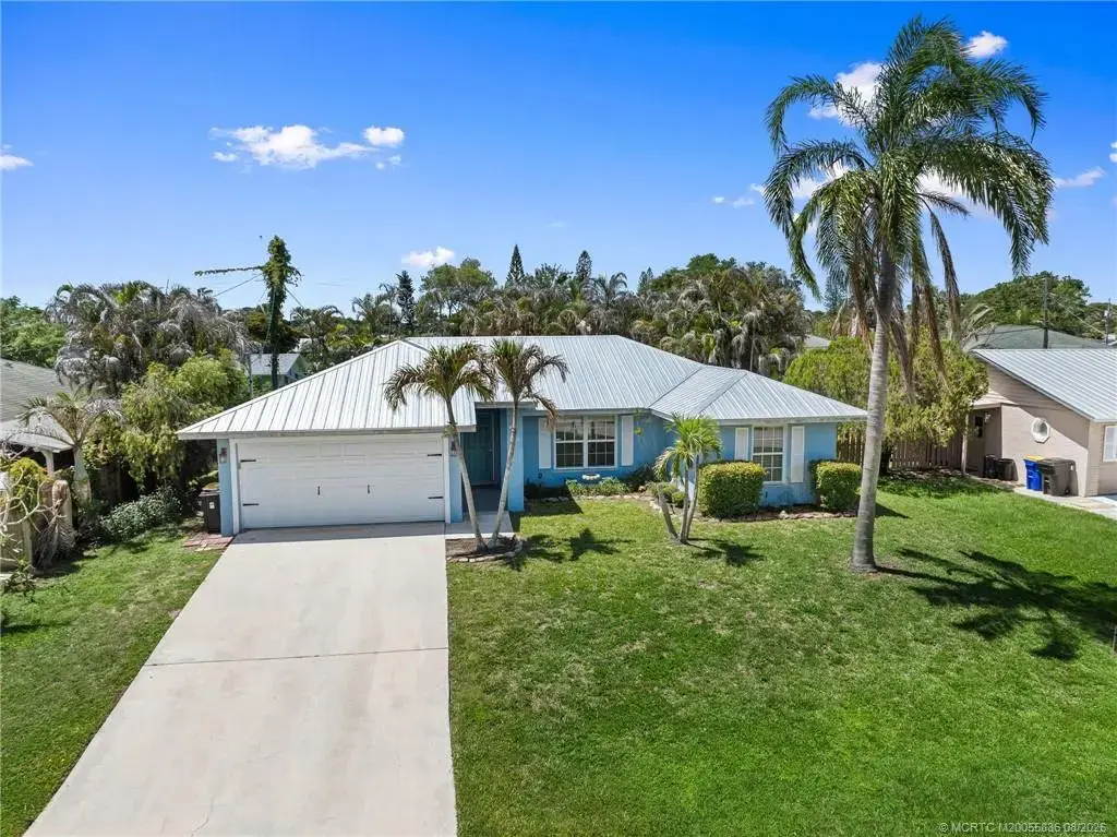 984 16th Place, Stuart