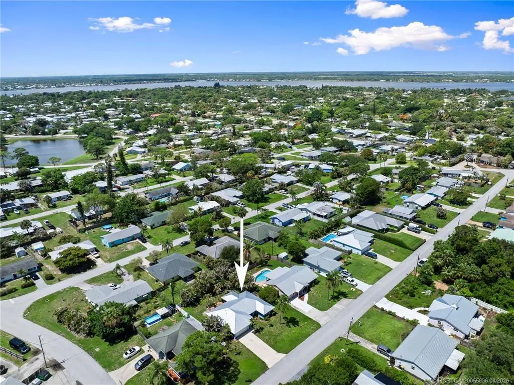2 of 41 - 984 16th Place, Stuart, FL