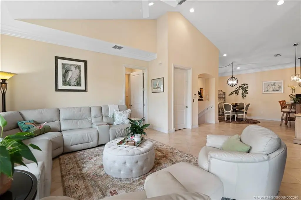 3 of 43 - 939 Willoughby Trace 4-5, Stuart, FL