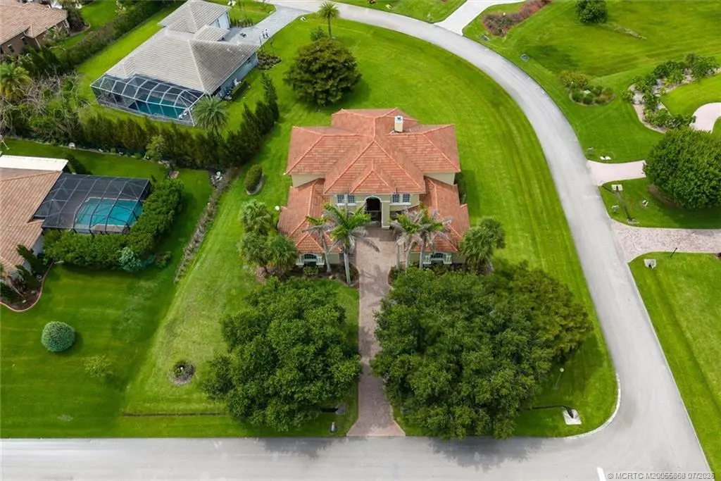 10303 Fiddlers Way, Palm City