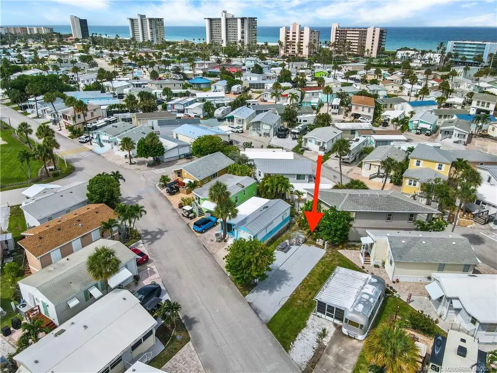 3 of 18 - 10725 Ocean Drive 82, Jensen Beach, FL