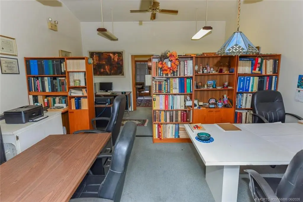 3 of 13 - 3192 Maple Avenue, Jensen Beach, FL