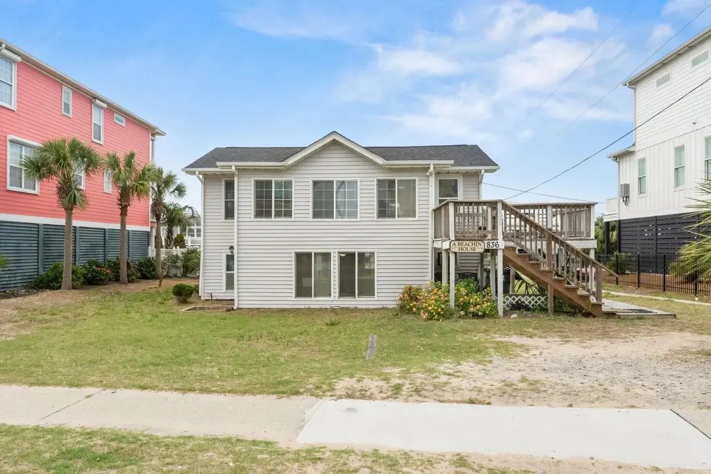 836 S Waccamaw Dr., Garden City Beach