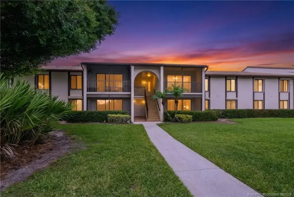 1635 Silver Pine Way 109b1, Palm City