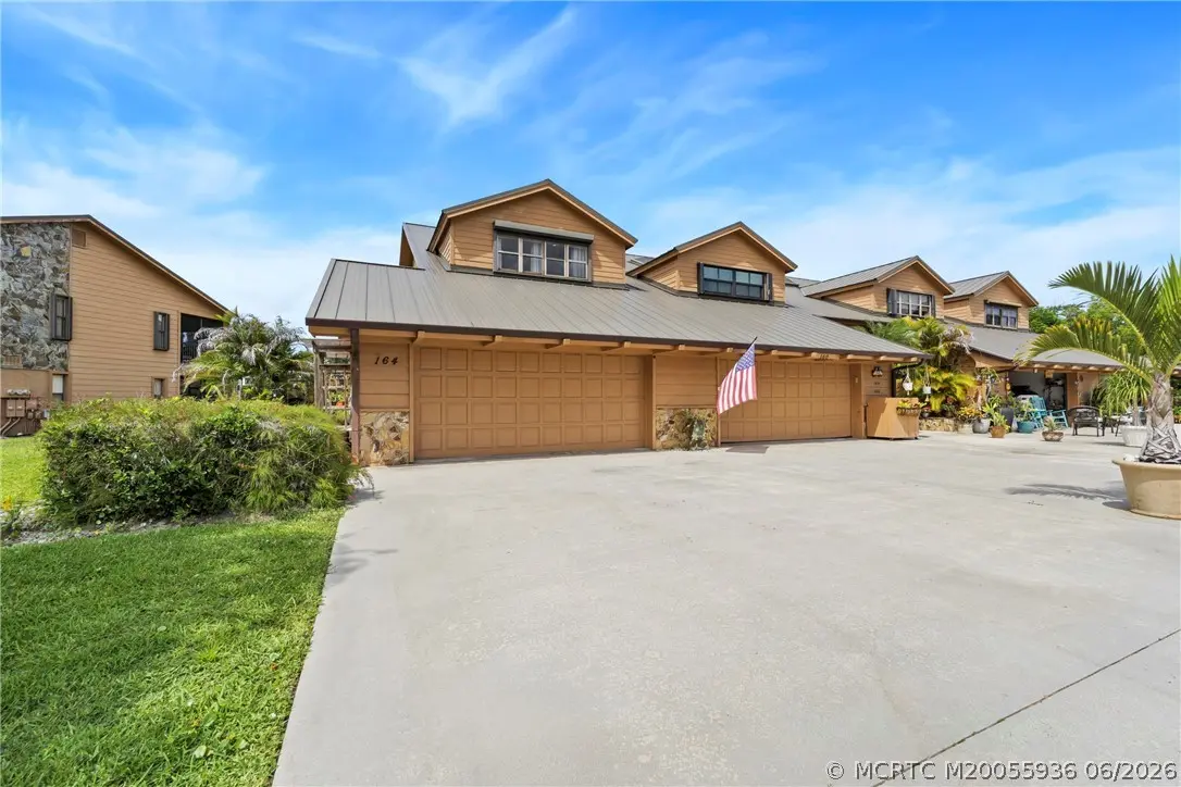 2 of 36 - 164 Crestwood Circle 8-64, Stuart, FL