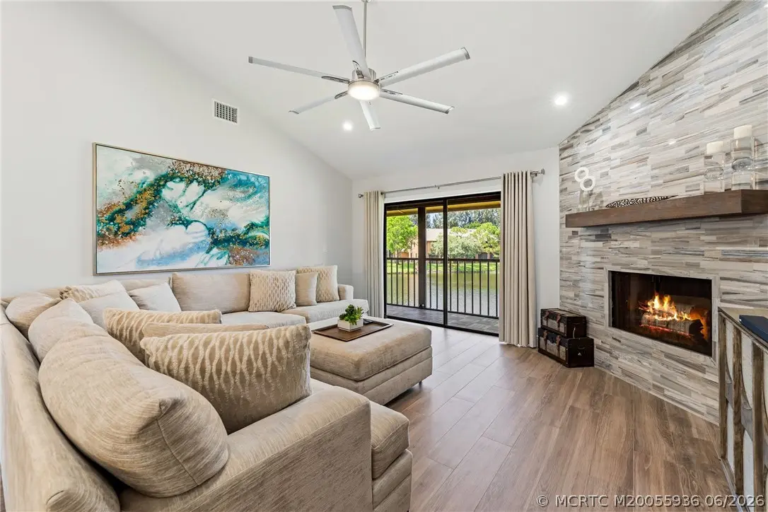 5 of 36 - 164 Crestwood Circle 8-64, Stuart, FL