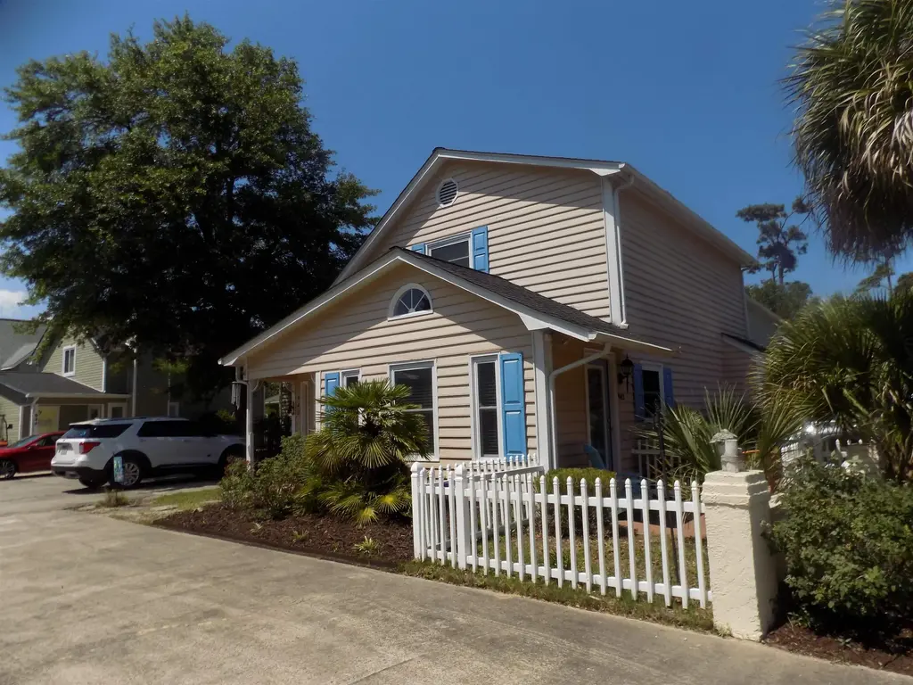 942 Tiffany Ln., North Myrtle Beach
