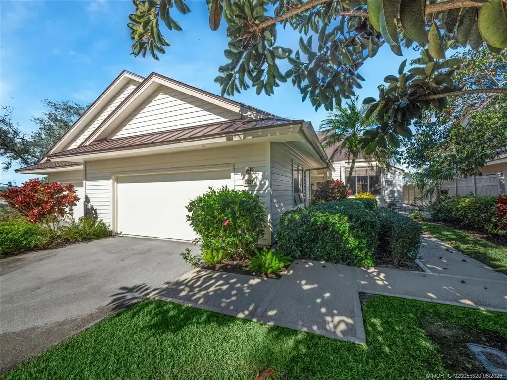 5011 Brandywine Way, Stuart