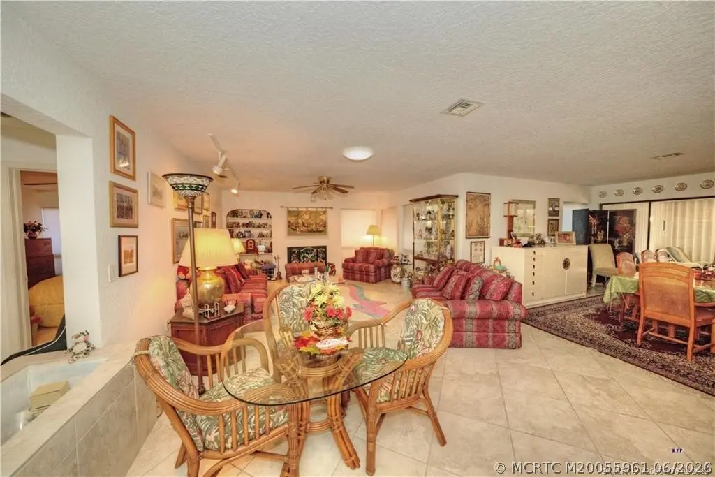 5 of 20 - 5220 Burning Tree Circle, Stuart, FL