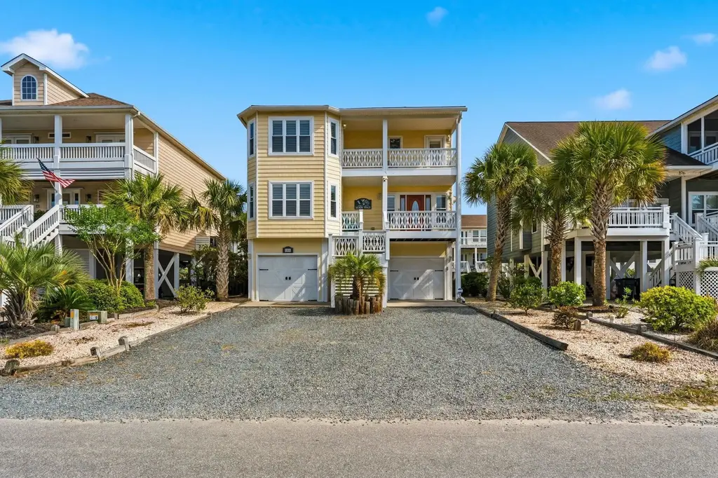 183 W Fourth St., Ocean Isle Beach