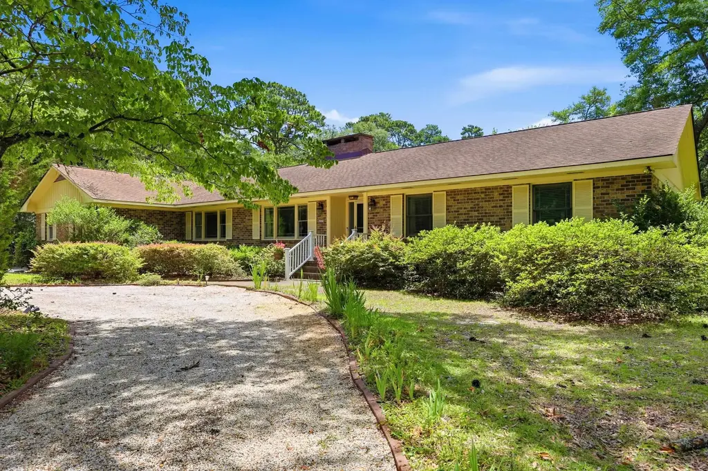 241 Center Dr., Myrtle Beach