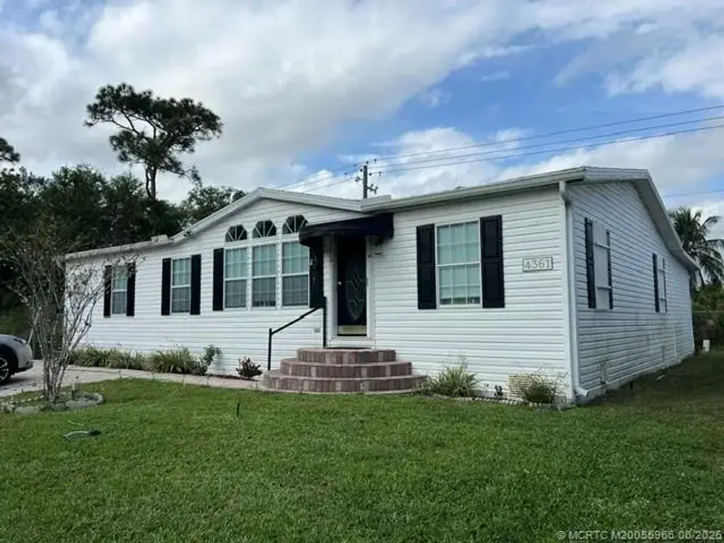 4361 1st Court, Lantana