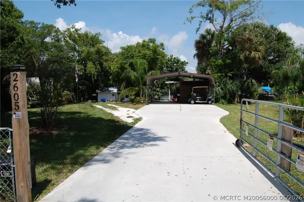 2605 44th Avenue, Okeechobee