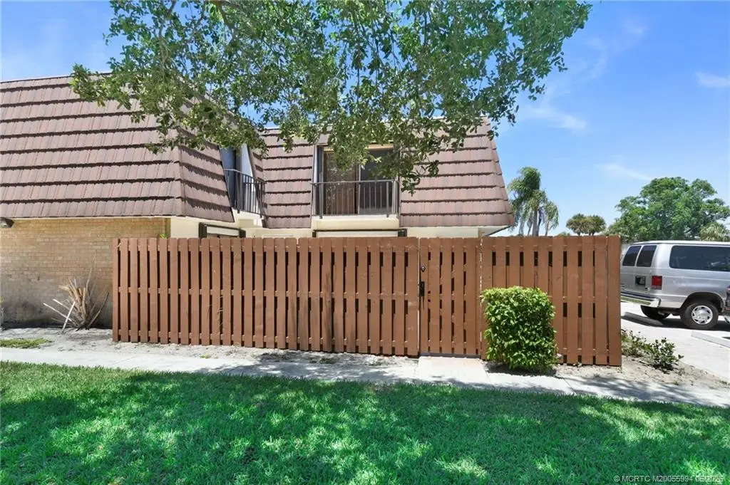 2 of 37 - 5912 Riverboat Drive, Stuart, FL