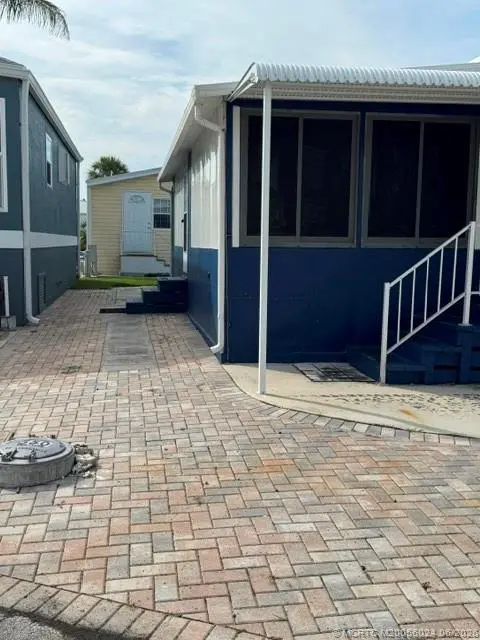 2 of 12 - 550 Nettles Boulevard, Jensen Beach, FL
