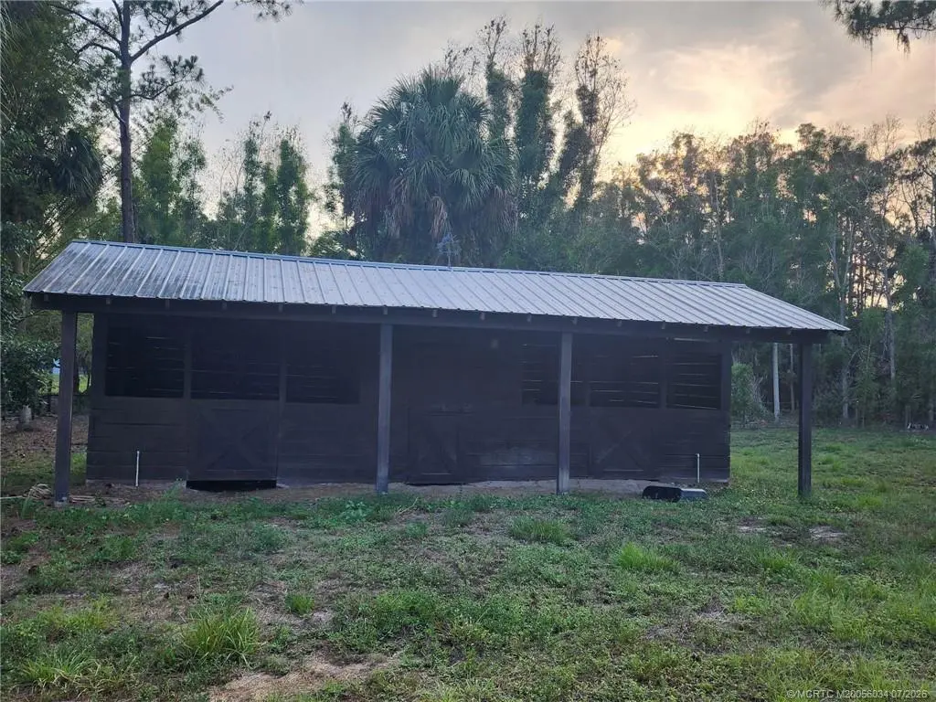 4 of 18 - 9100 Moss Avenue, Indiantown, FL
