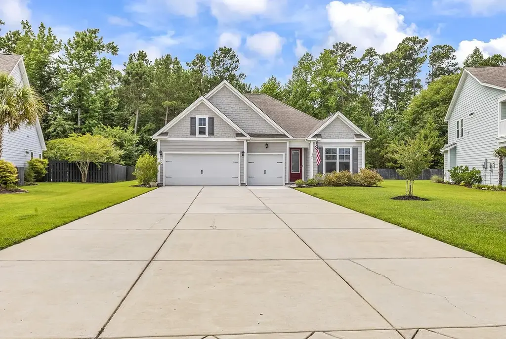 64 Black Pearl Court, Pawleys Island