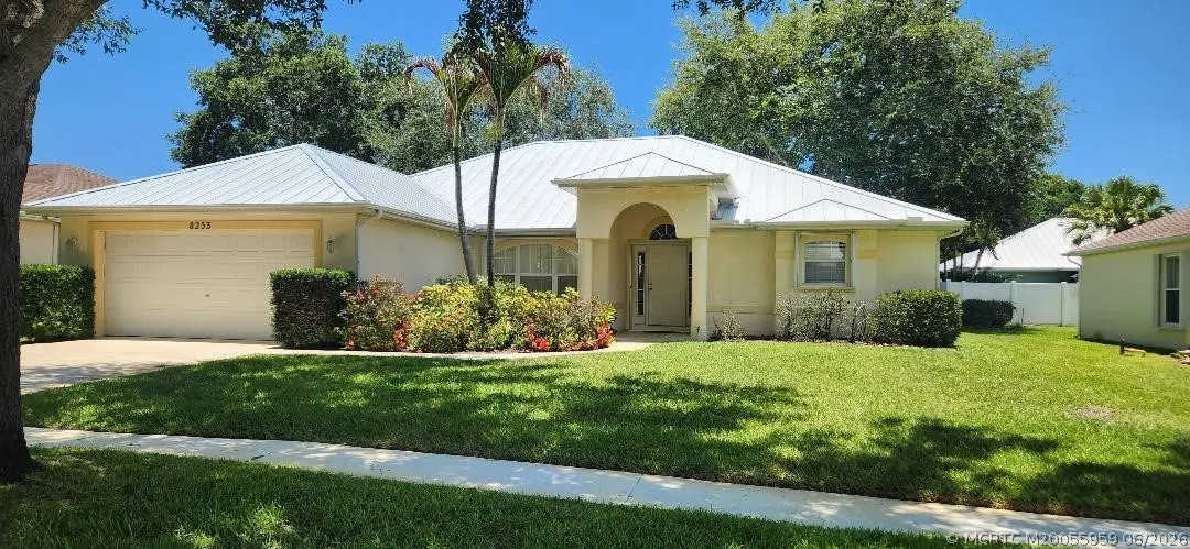 8253 Sandpine Circle, Port St. Lucie