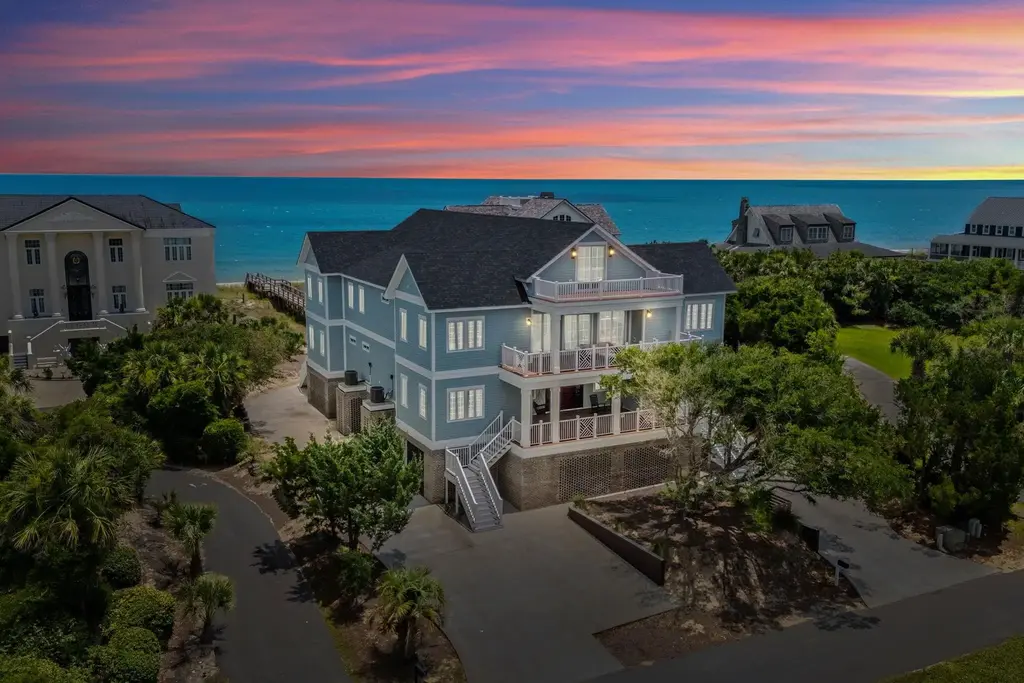 139 Pioneer Loop, Georgetown