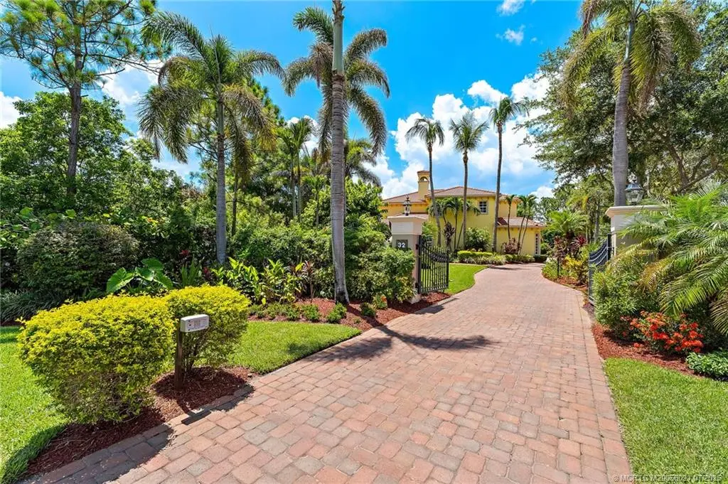 3 of 109 - 32 Wiregrass Court, Palm City, FL