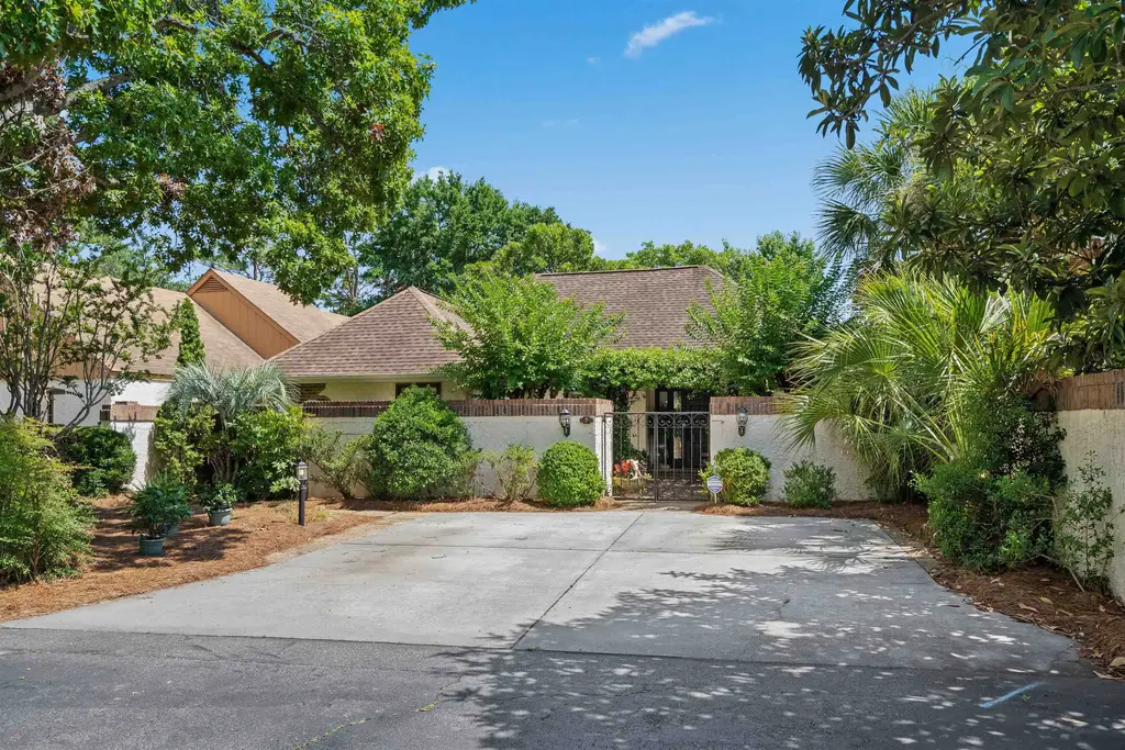 7 Valencia Circle, Myrtle Beach