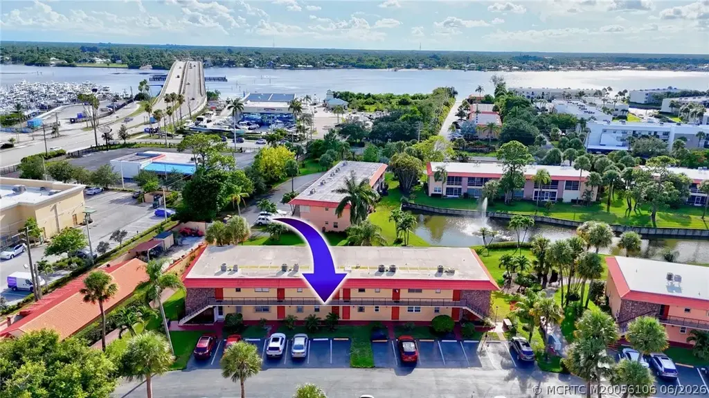 1983 Palm City Road C, Stuart