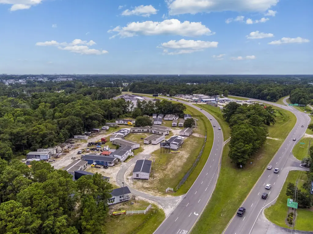116 Hwy 17 S, Little River