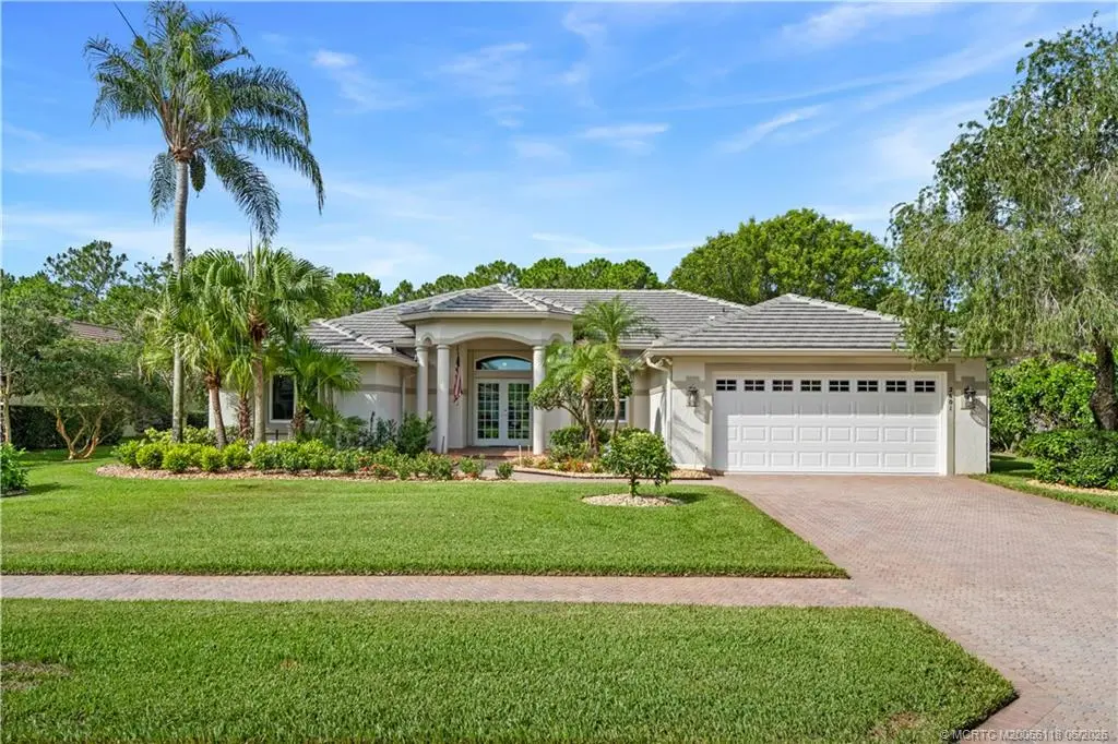 2601 Mayacoo Way, Palm City